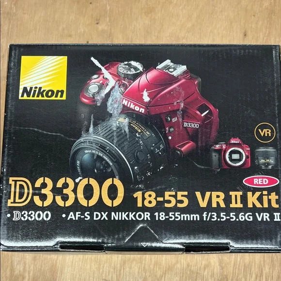 Nikon DSLR Camera - Picture 7 of 13